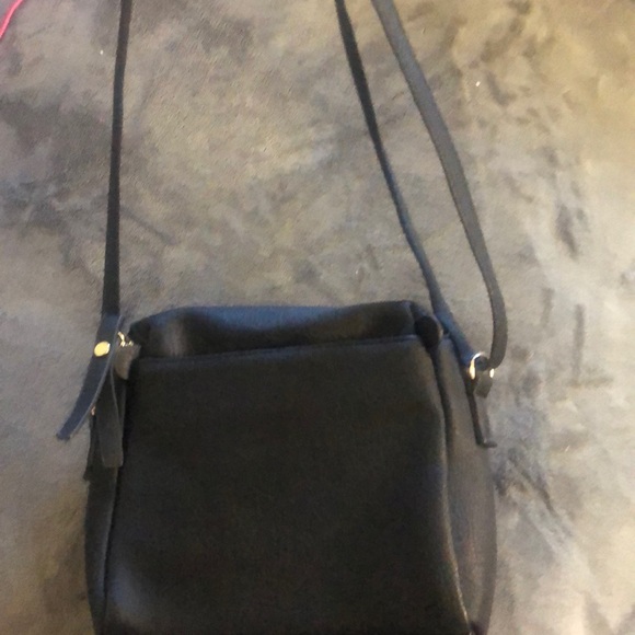 Purse - Picture 2 of 3